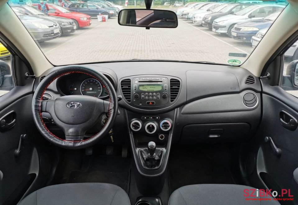 2010' Hyundai i10 photo #5