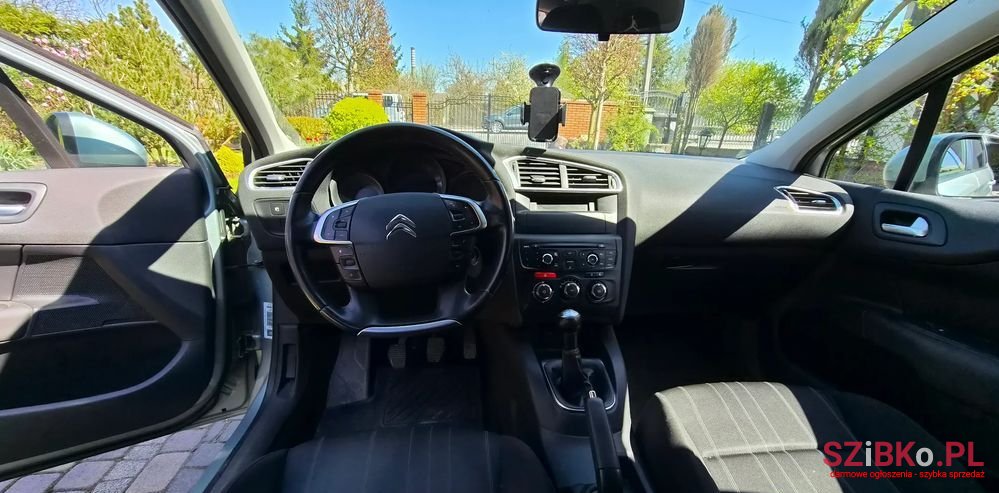 2011' Citroen C4 1.4 Vti Seduction photo #5