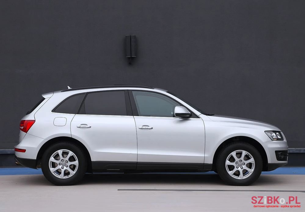 2009' Audi Q5 photo #6