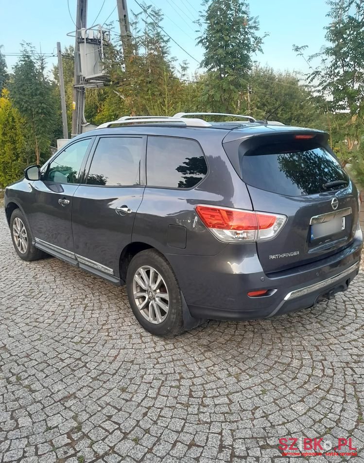 2013' Nissan Pathfinder photo #4