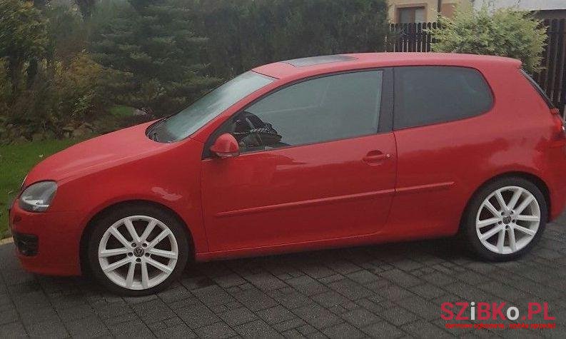 2008' Volkswagen Golf photo #1