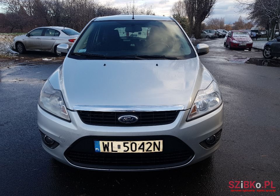 2009' Ford Focus photo #5