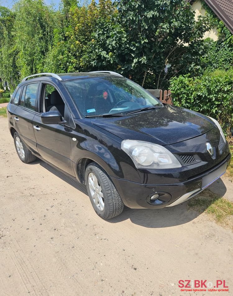 2008' Renault Koleos photo #2