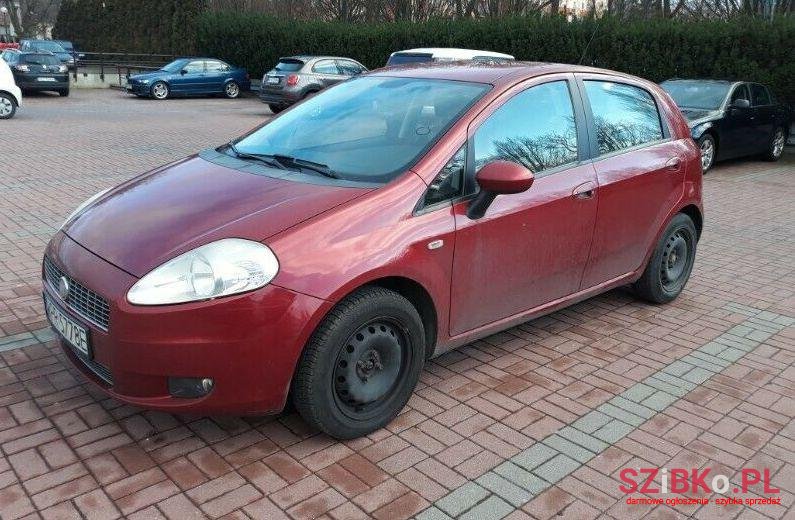 2008' Fiat Punto photo #1