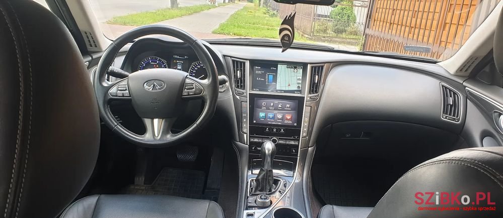 2015' Infiniti Q50 2.2D Premium photo #5