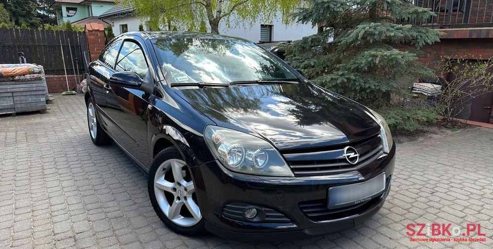 2005' Opel Astra photo #5