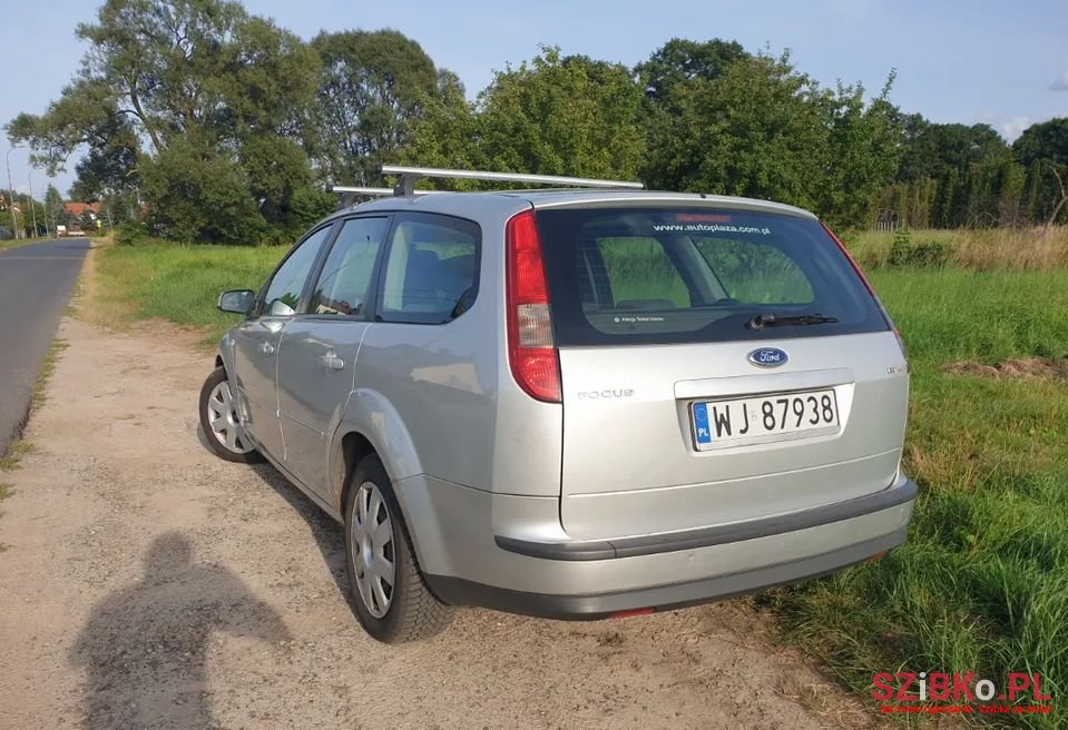 2007' Ford Focus photo #4