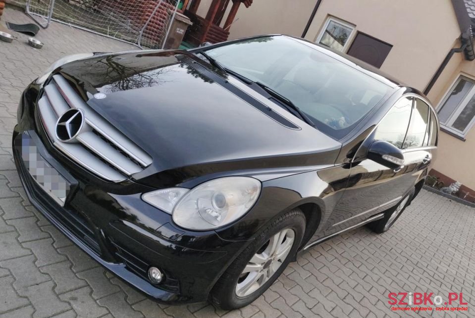 2008' Mercedes-Benz Klasa R photo #2