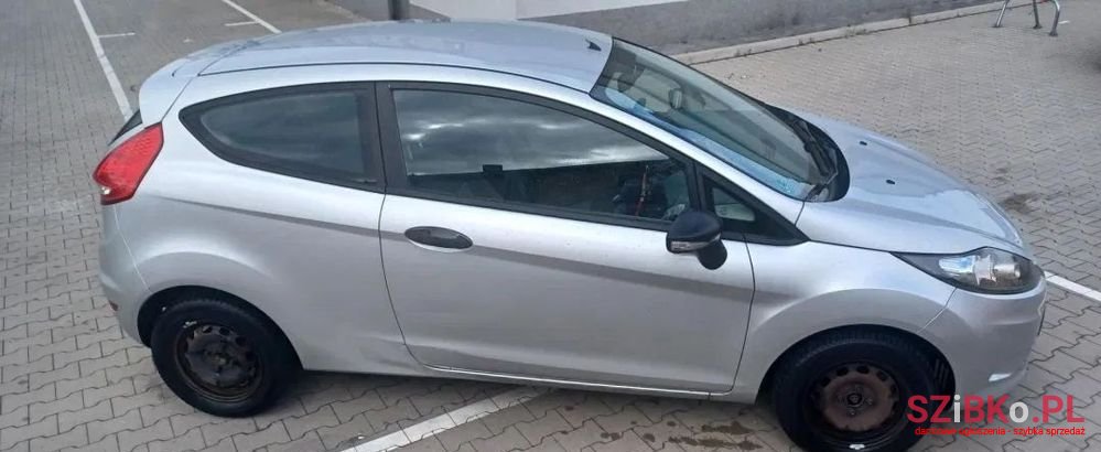 2009' Ford Fiesta 1.25 Ambiente photo #2