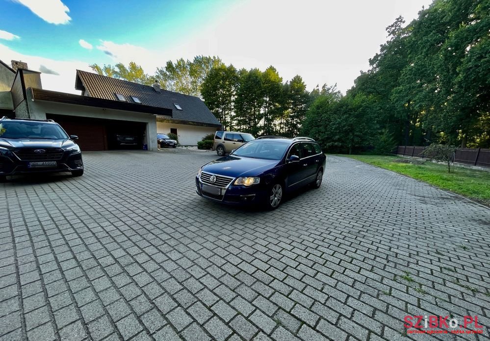 2008' Volkswagen Passat photo #6