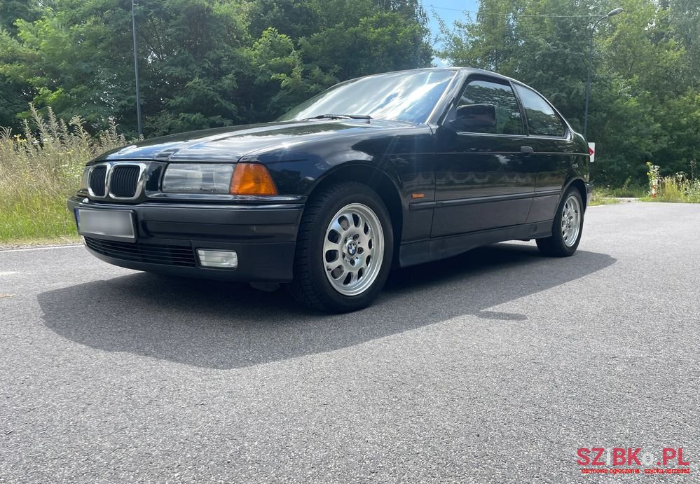 1998' BMW 3 Series 316I photo #3