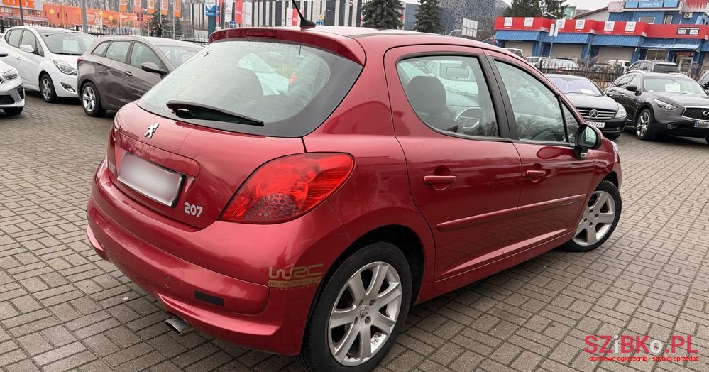 2008' Peugeot 207 1.6 Hdi photo #2