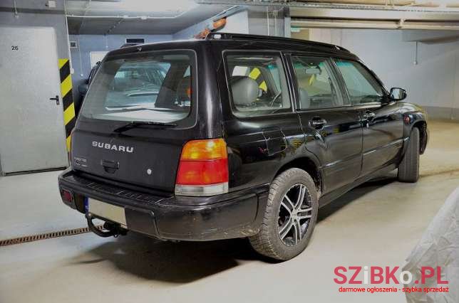 1999' Subaru Forester photo #3