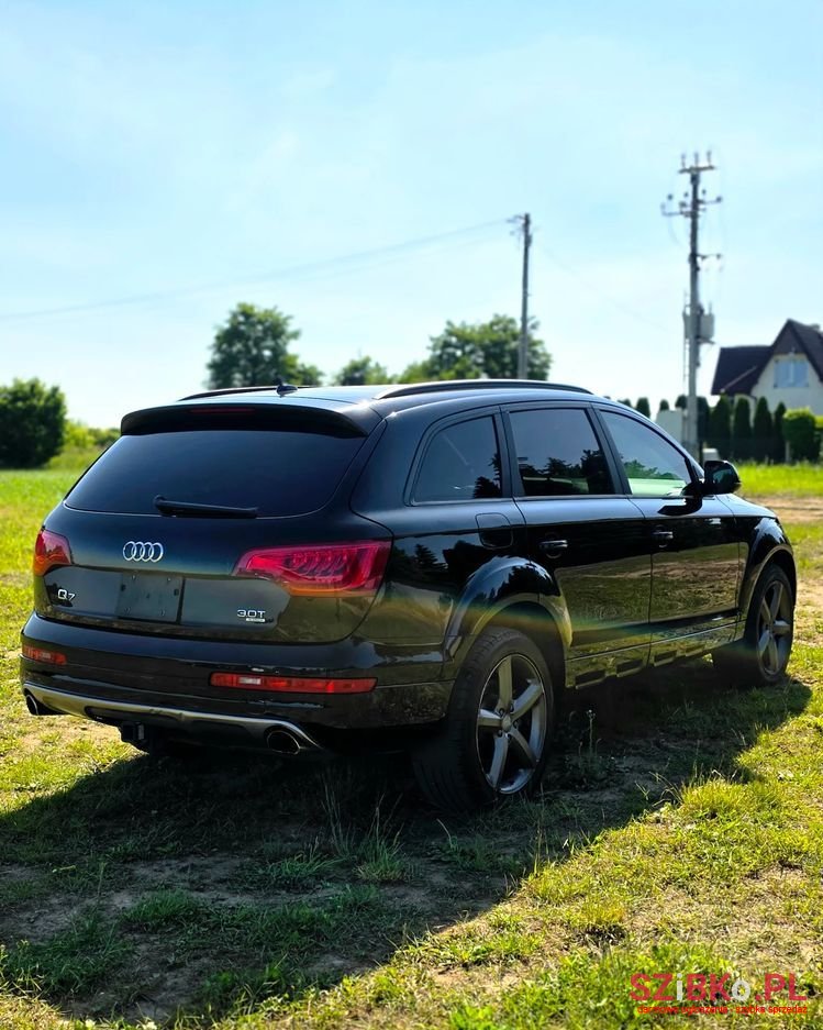 2015' Audi Q7 photo #5