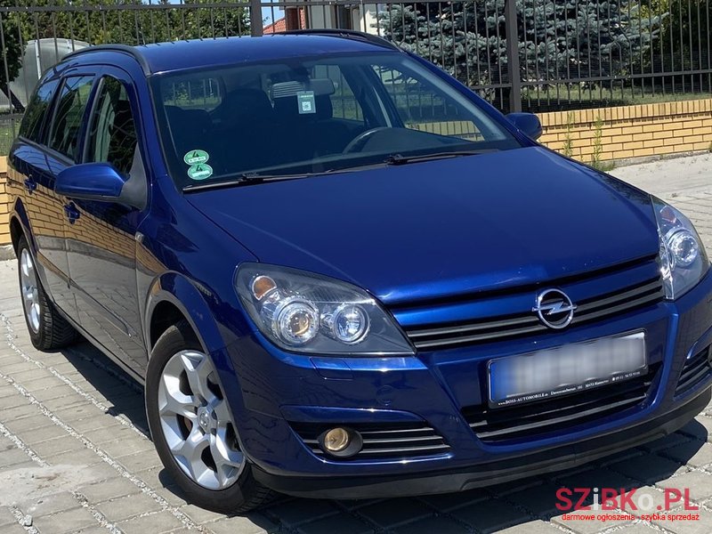 2005' Opel Astra photo #3