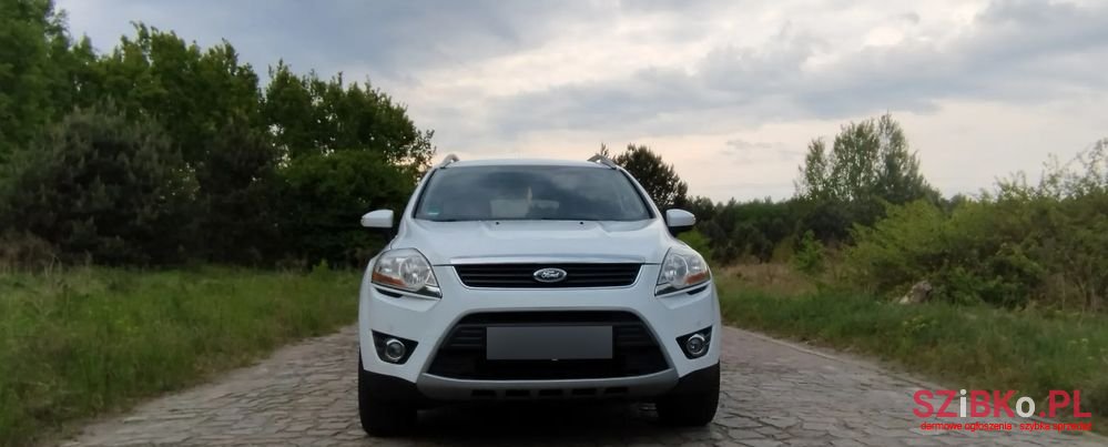 2012' Ford Kuga photo #3