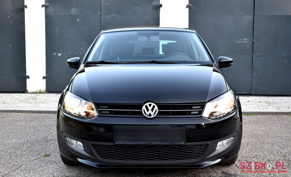 2012' Volkswagen Polo 1.4 Highline photo #1