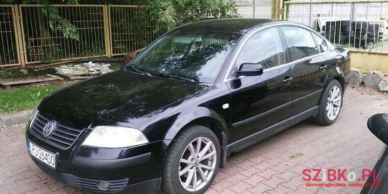 2000' Volkswagen Passat photo #1