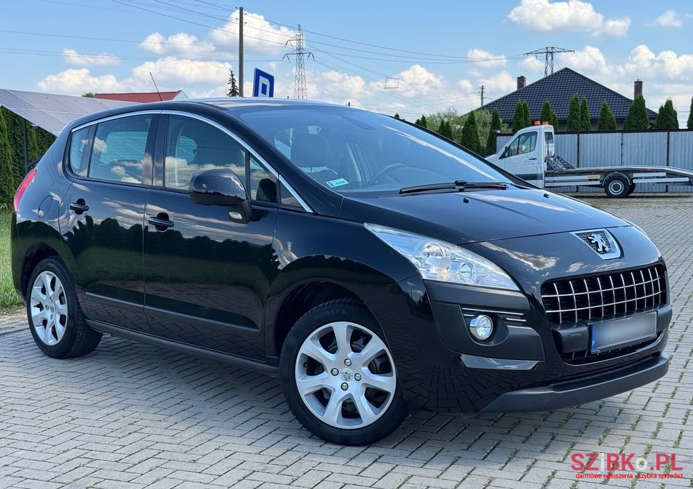 2009' Peugeot 3008 120 Vti Style photo #2