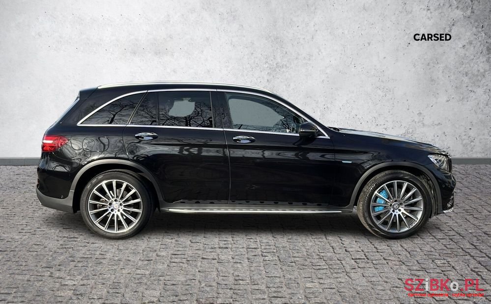 2016' Mercedes-Benz GLC photo #6