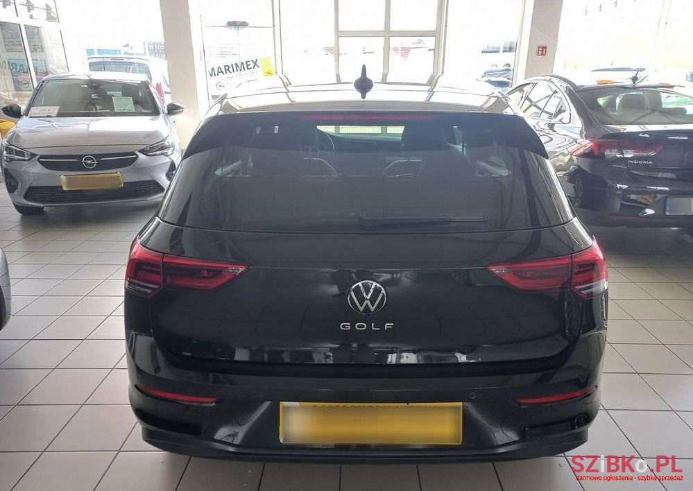 2022' Volkswagen Golf photo #5