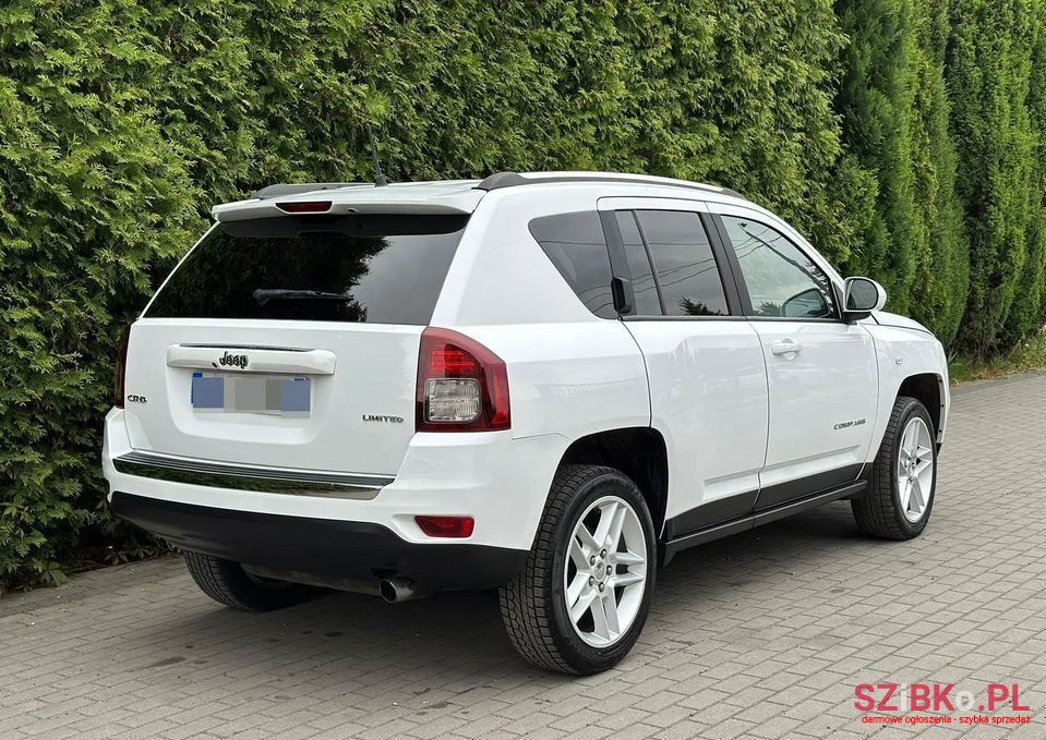 2013' Jeep Compass photo #3