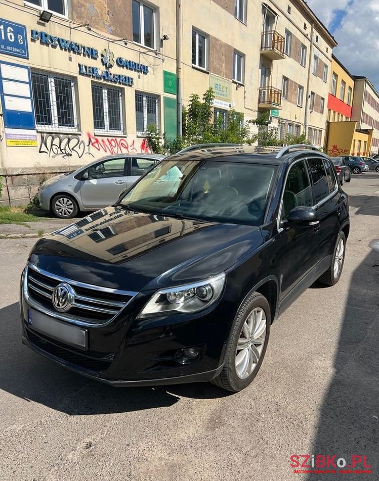 2008' Volkswagen Tiguan photo #1