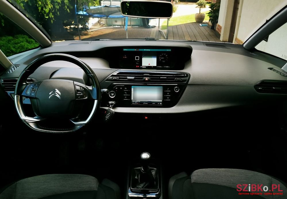 2017' Citroen C4 Picasso photo #5