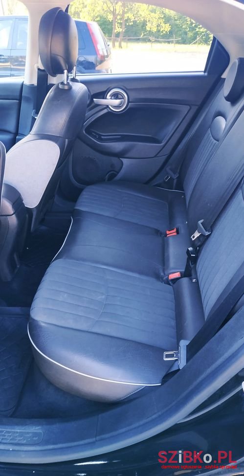 2017' Fiat 500X photo #5