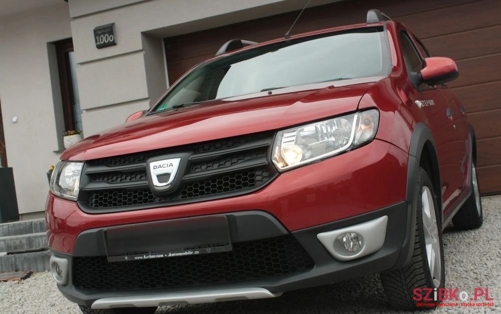 2016' Dacia Sandero Stepway photo #1