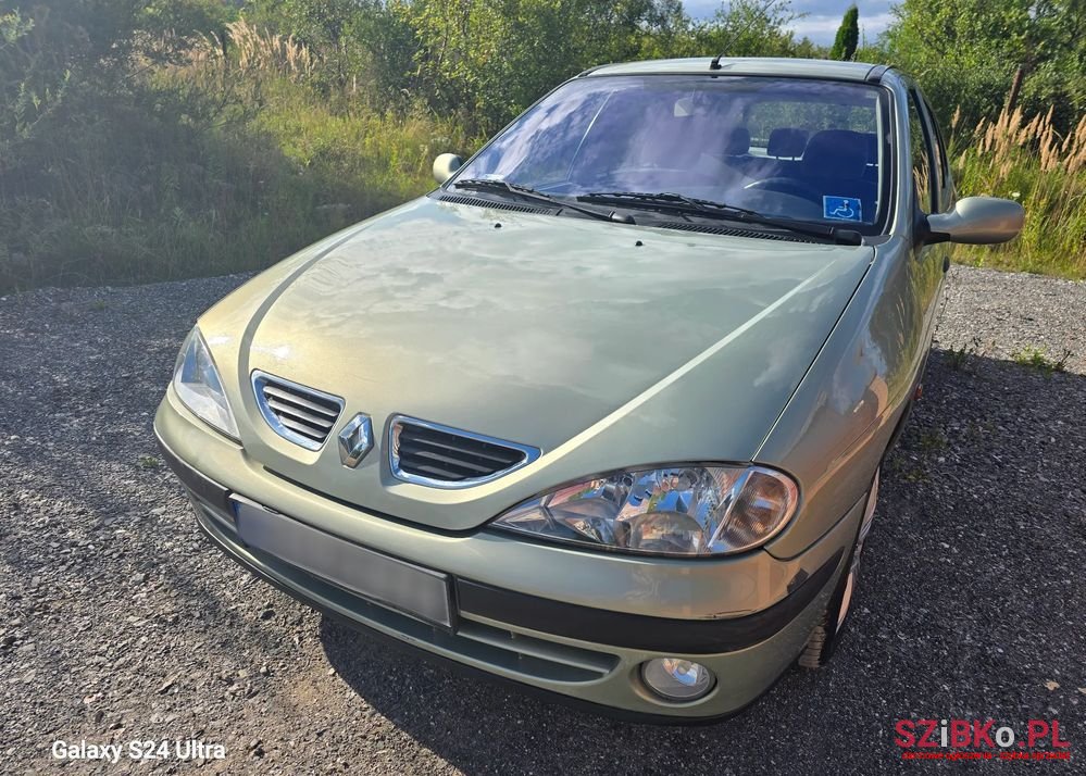 2000' Renault Megane photo #6