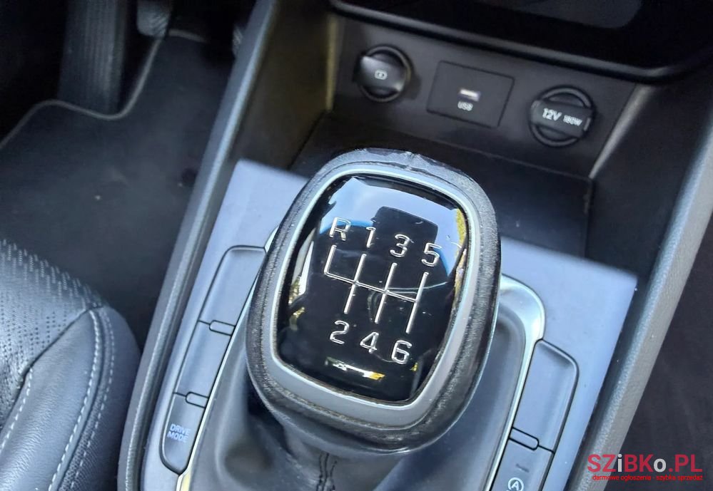 2021' Hyundai Kona photo #6
