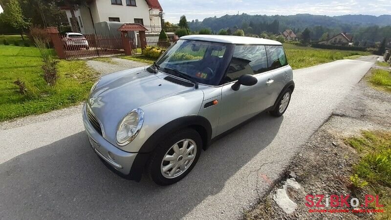 2002' MINI One photo #1