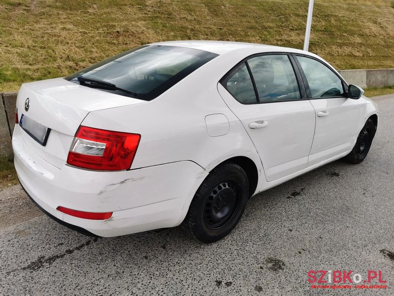 2014' Skoda Octavia photo #3