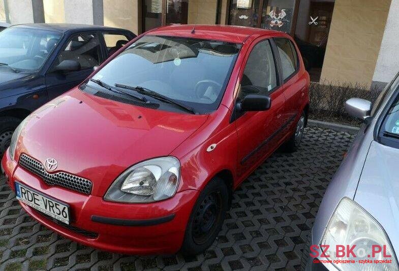 2001' Toyota Yaris photo #1