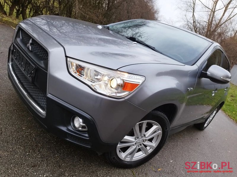 2011' Mitsubishi ASX 1.6 2Wd photo #1