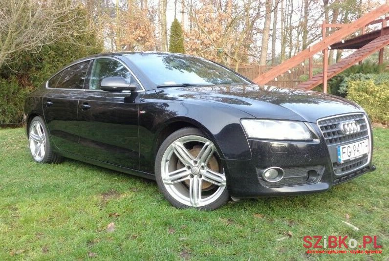 2011' Audi A5 photo #1