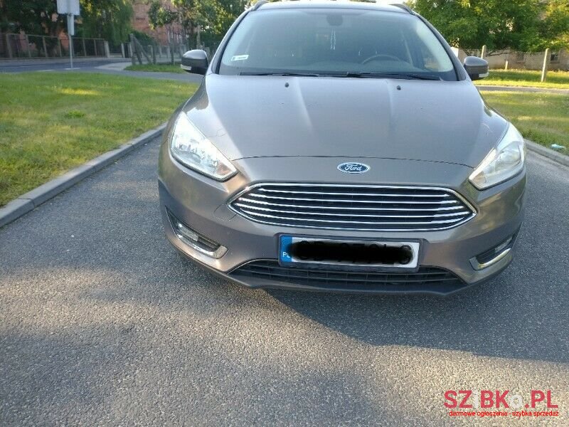 2015' Ford Focus photo #5