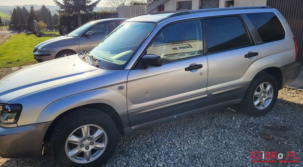 2004' Subaru Forester 2.0 X photo #2