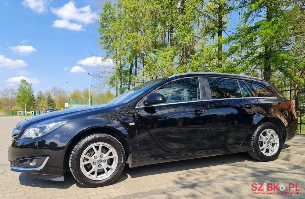 2016' Opel Insignia photo #3