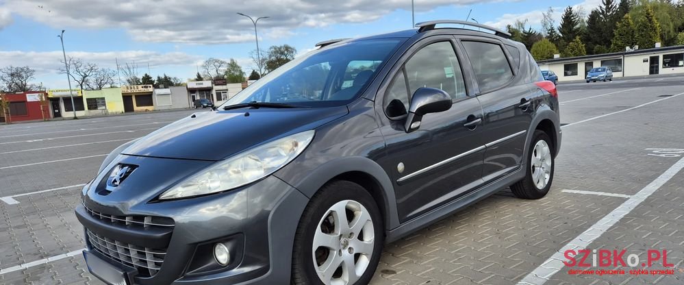 2011' Peugeot 207 photo #3