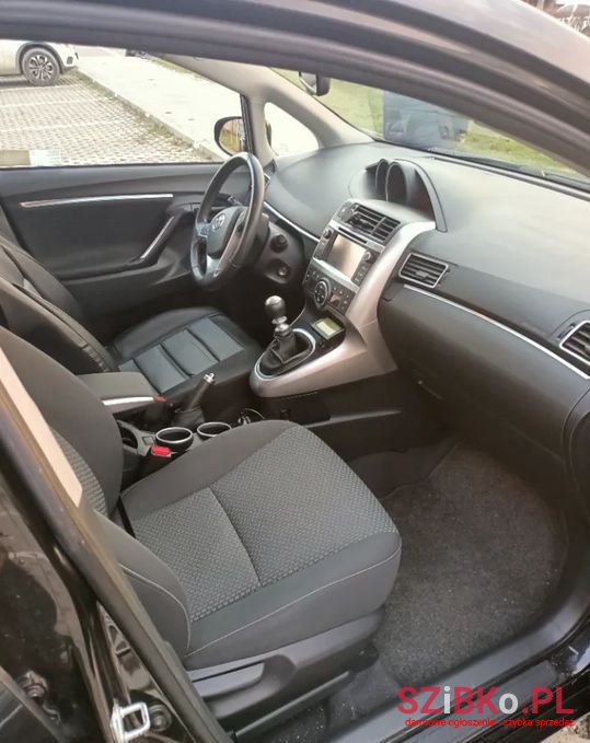 2013' Toyota Verso photo #6