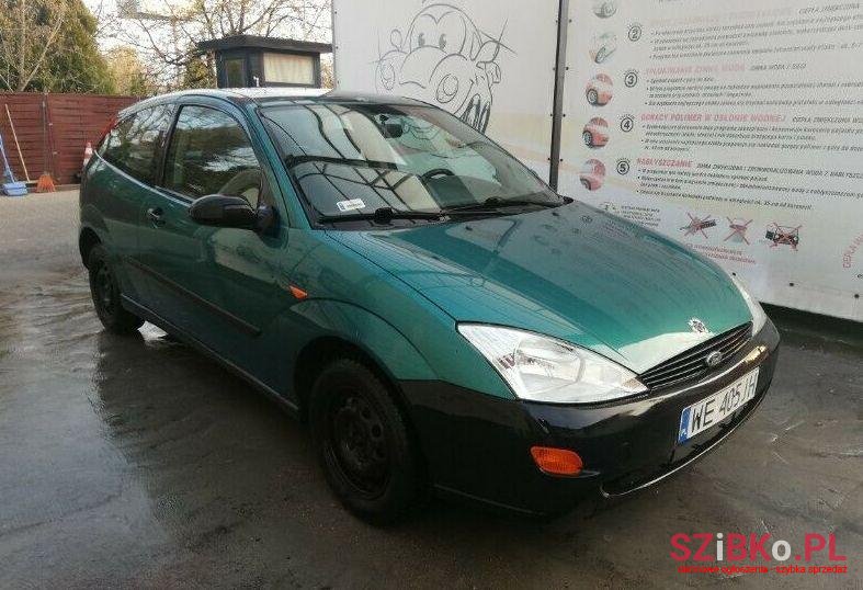 2002' Ford Focus photo #1