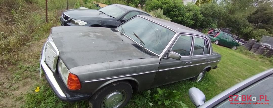 1980' Mercedes-Benz W123 photo #6