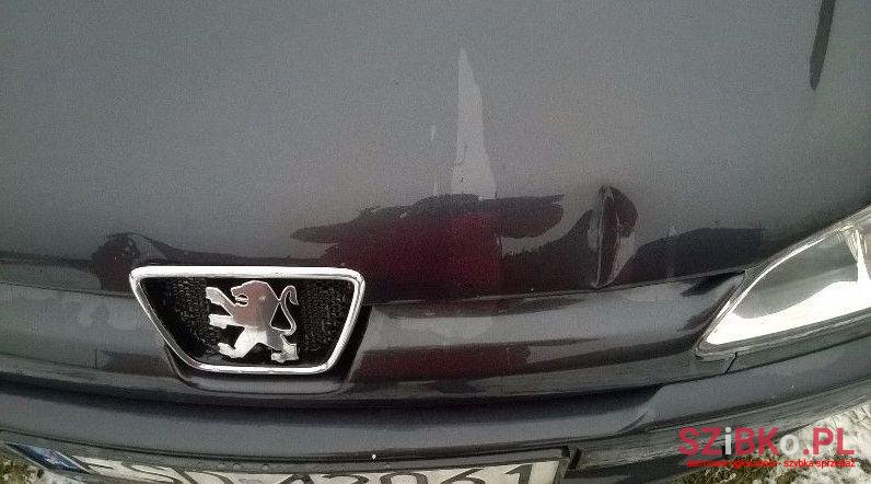 1999' Peugeot photo #1