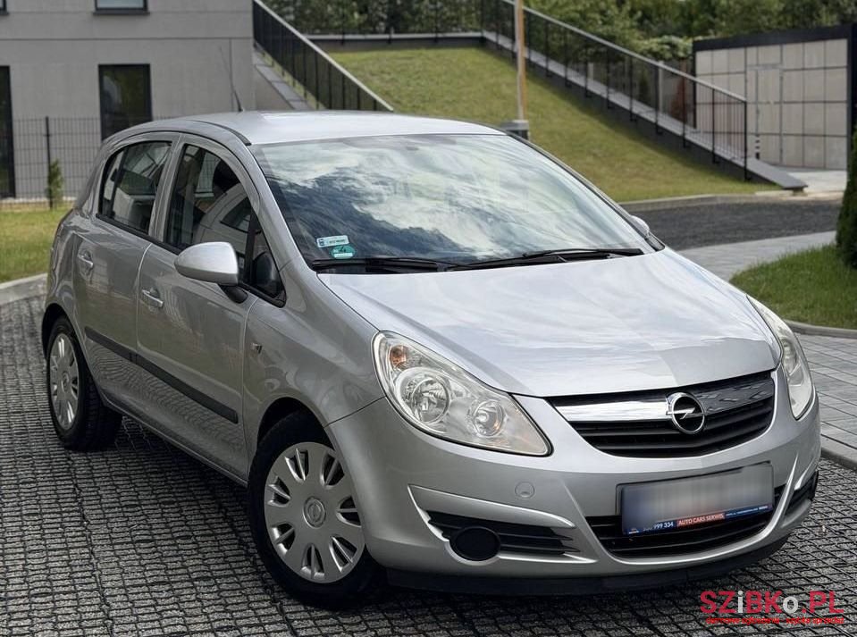 2009' Opel Corsa 1.4 16V Sport photo #2