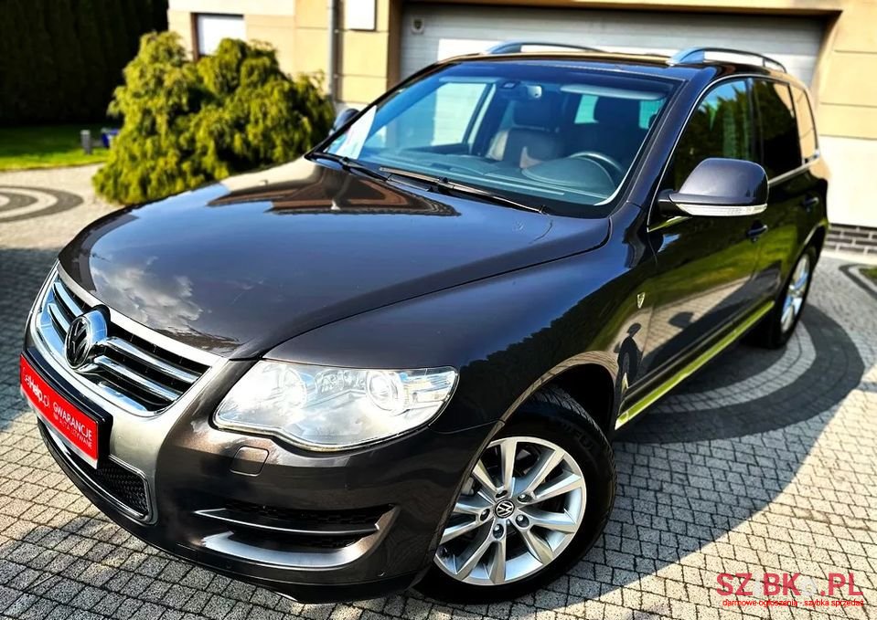 2007' Volkswagen Touareg photo #1