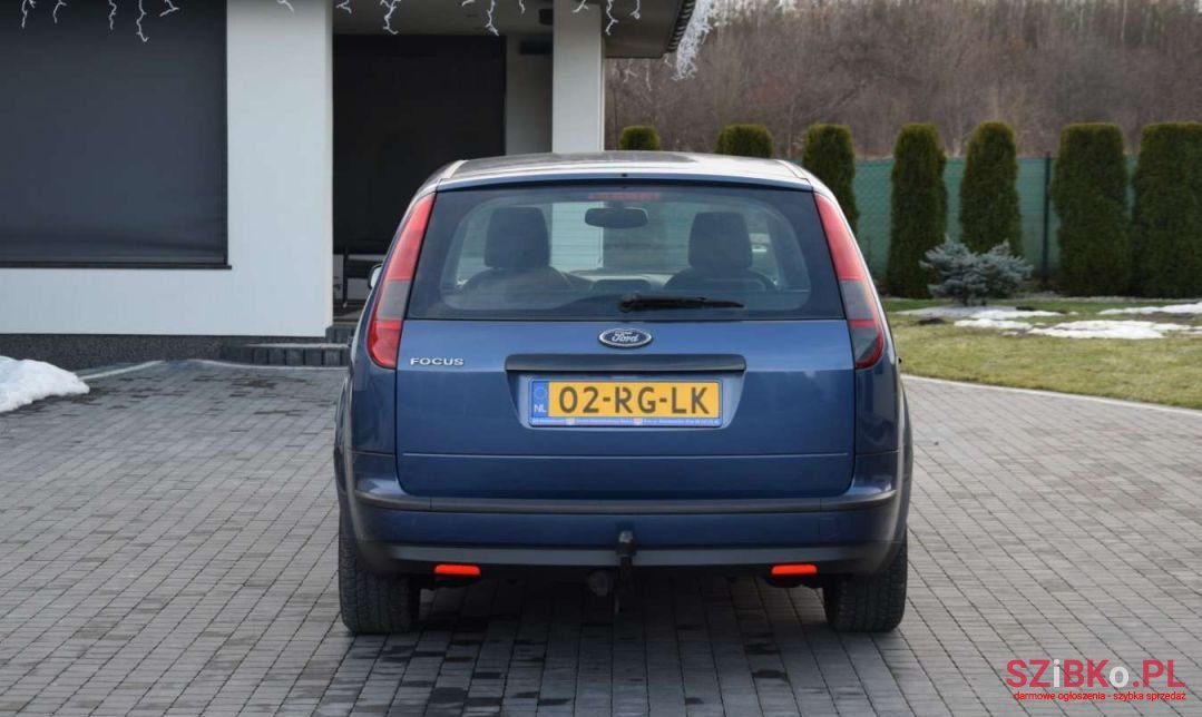 2005' Ford Focus photo #6