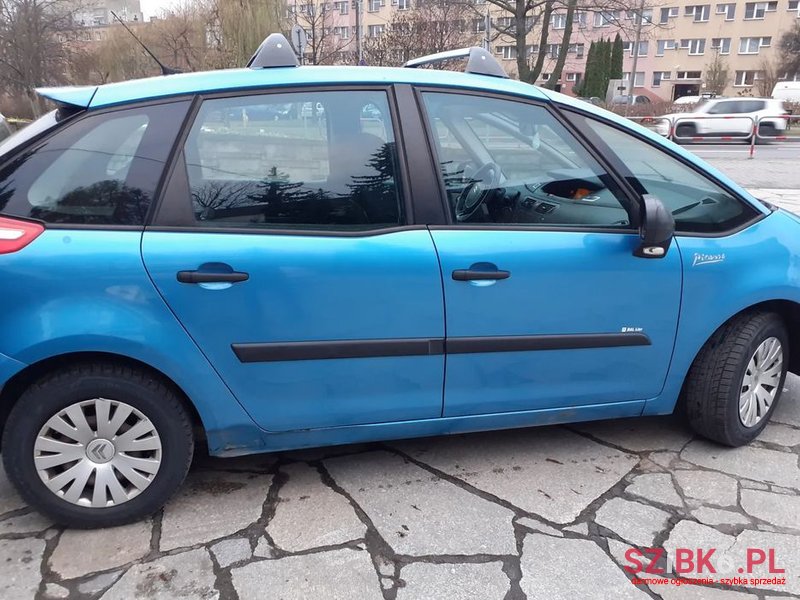 2008' Citroen C4 Picasso 1.8I Impress photo #4