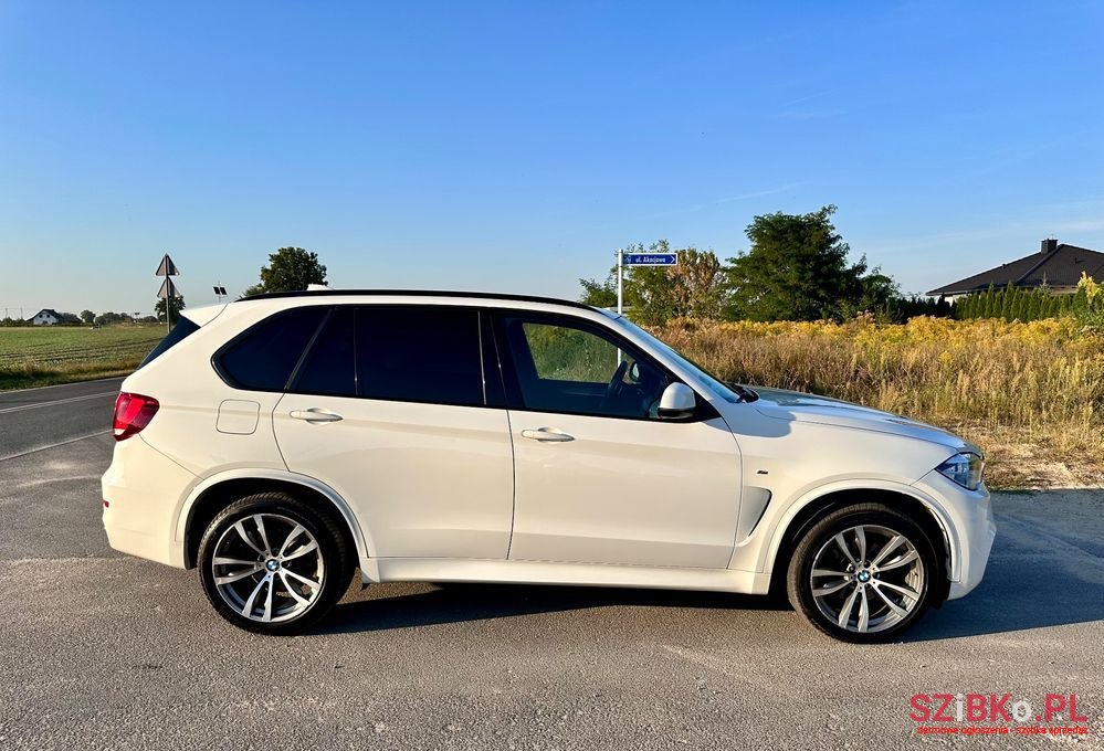2013' BMW X5 Xdrive30D photo #4